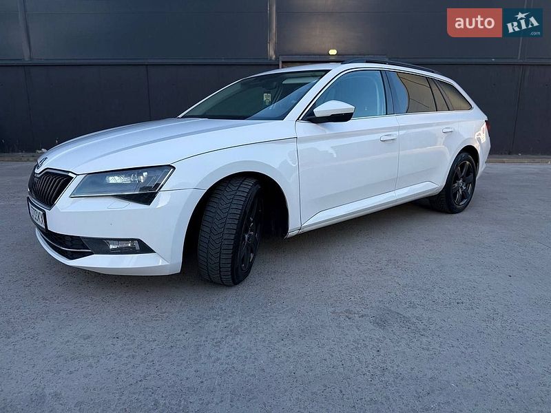 Универсал Skoda Superb 2016 в Киеве