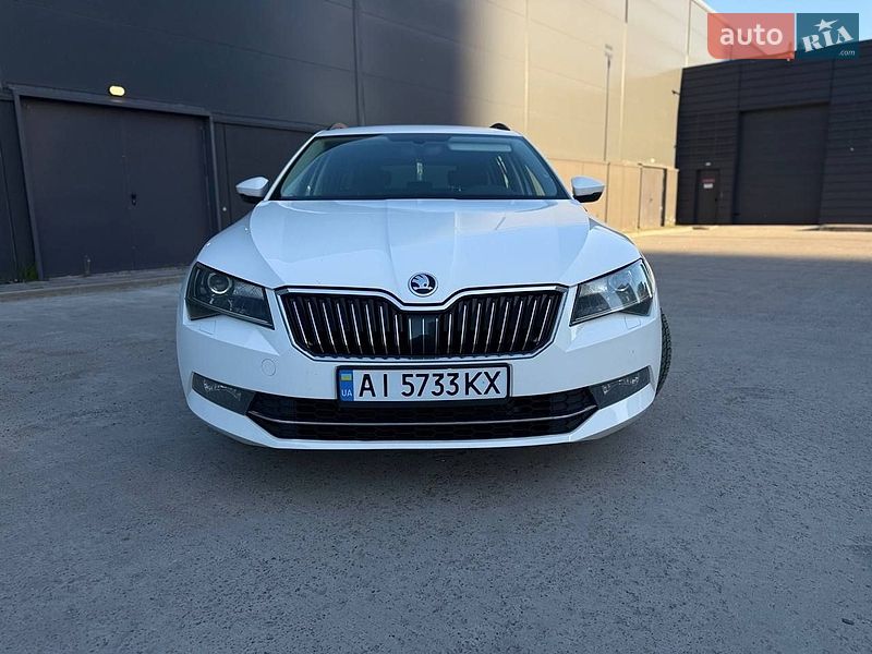 Универсал Skoda Superb 2016 в Киеве