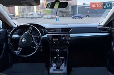 Универсал Skoda Superb 2016 в Киеве