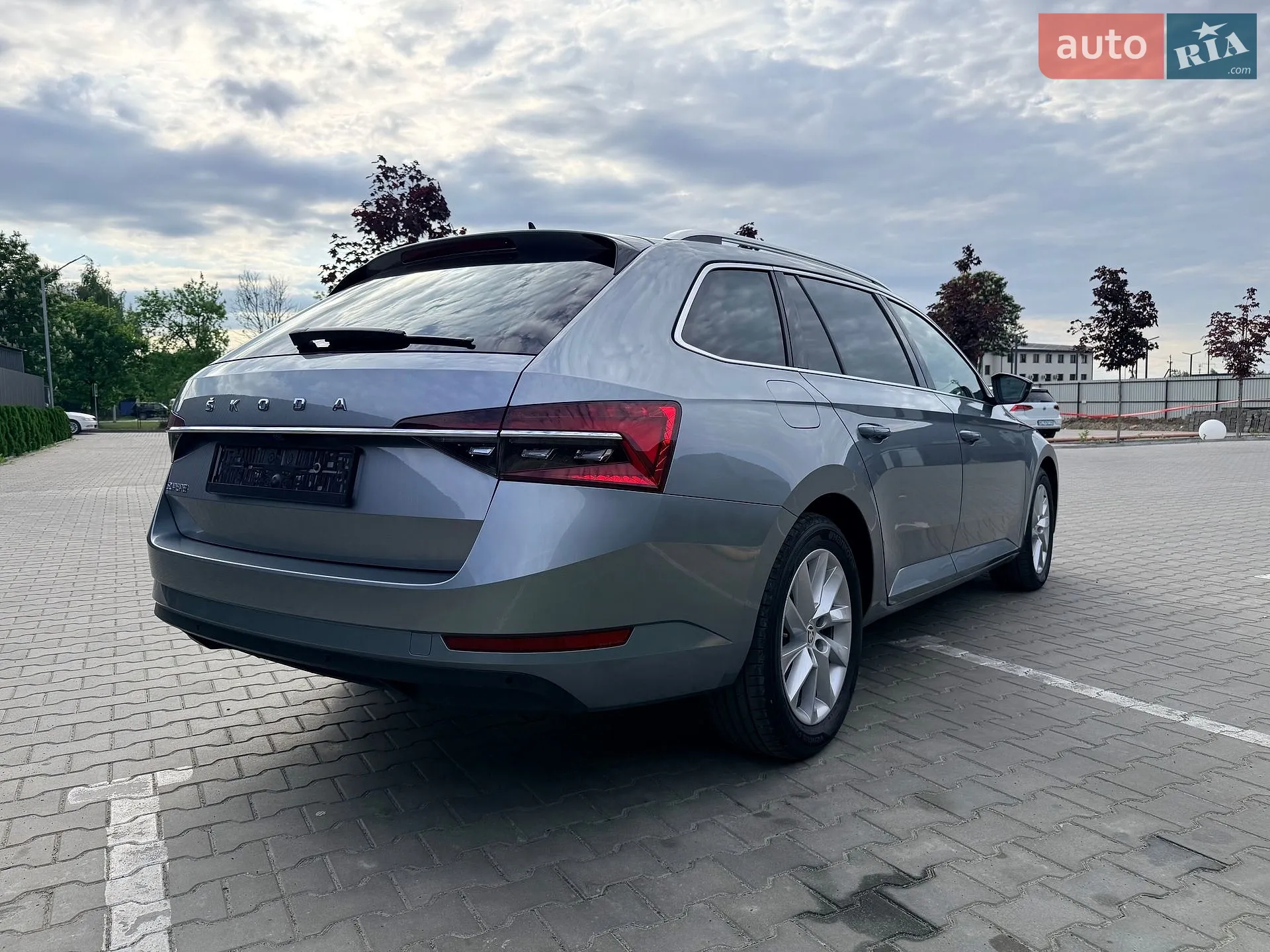 2020 Skoda Superb - мініатюра 7