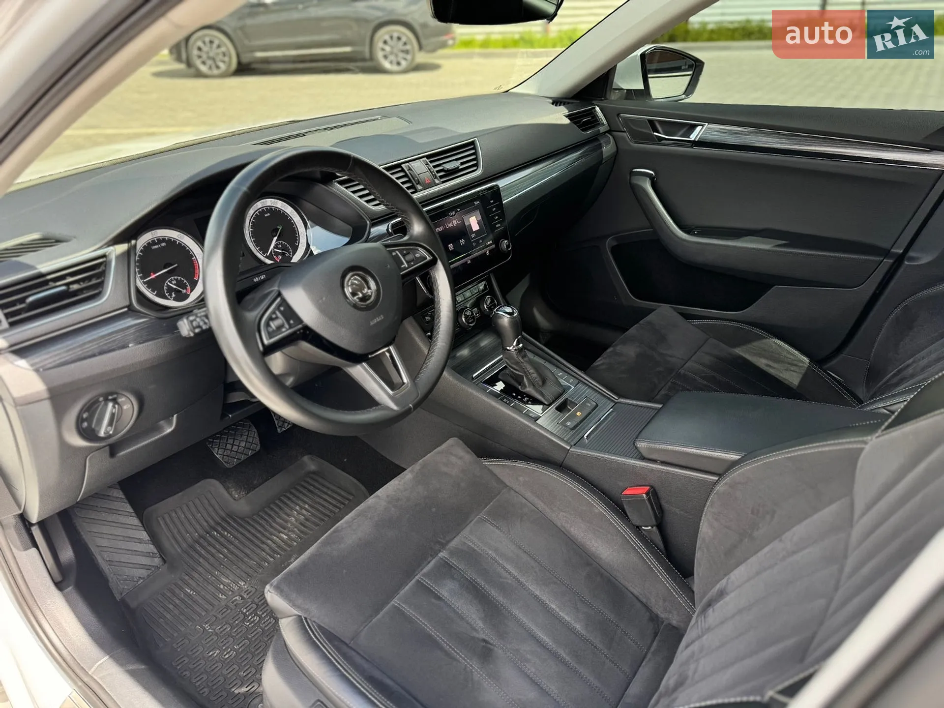 2019 Skoda Superb - мініатюра 24