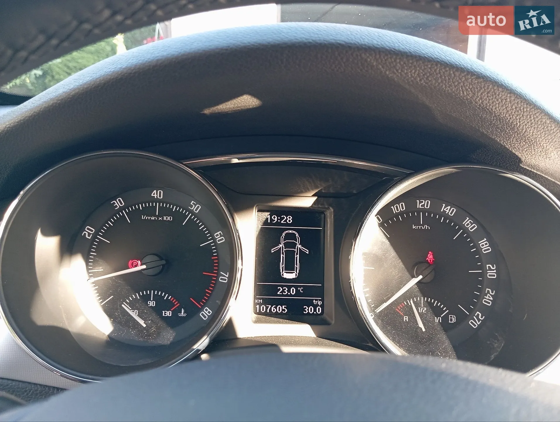 2011 Skoda Superb - мініатюра 114