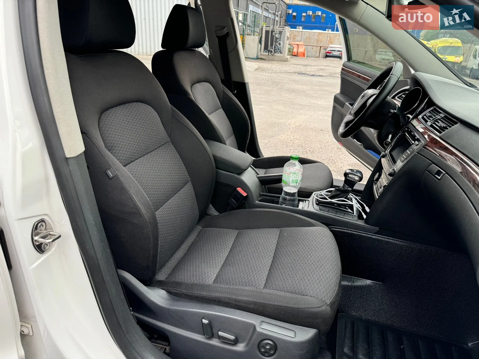 2011 Skoda Superb - мініатюра 44