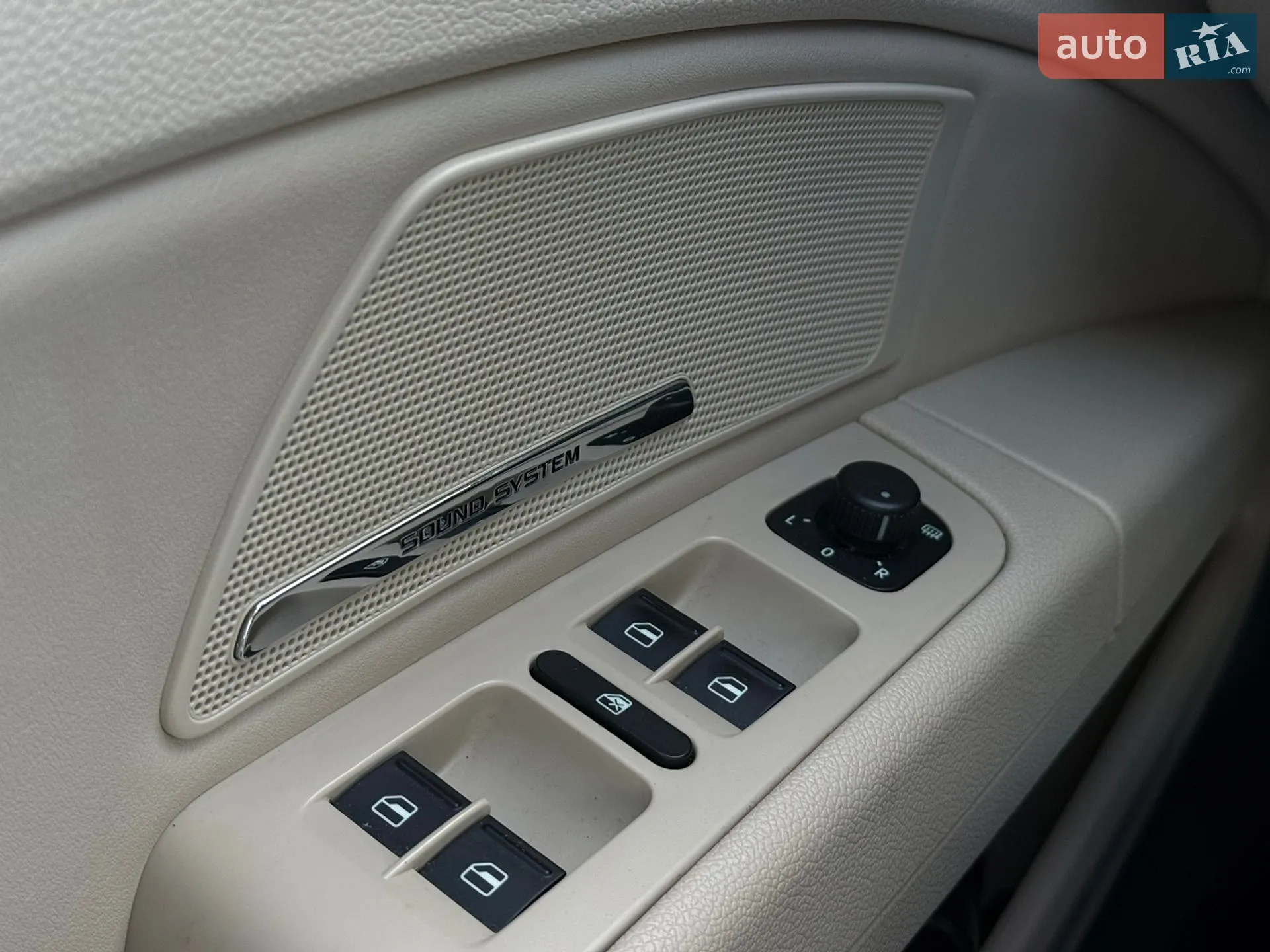 2012 Skoda Superb - мініатюра 21