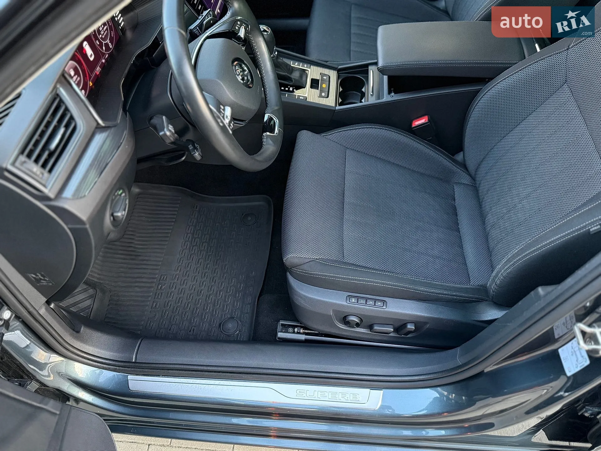 2020 Skoda Superb - мініатюра 21