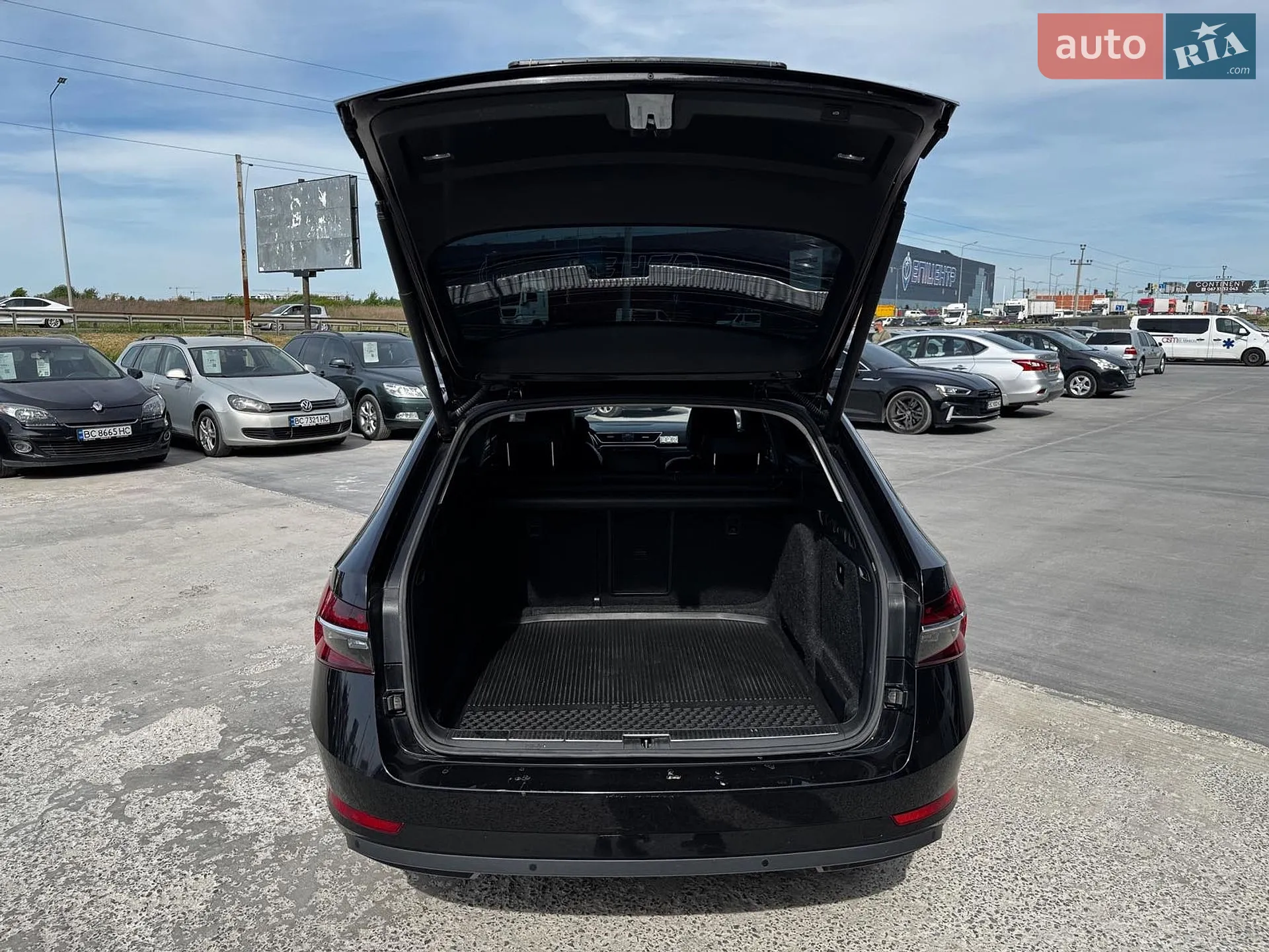 2020 Skoda Superb - мініатюра 52
