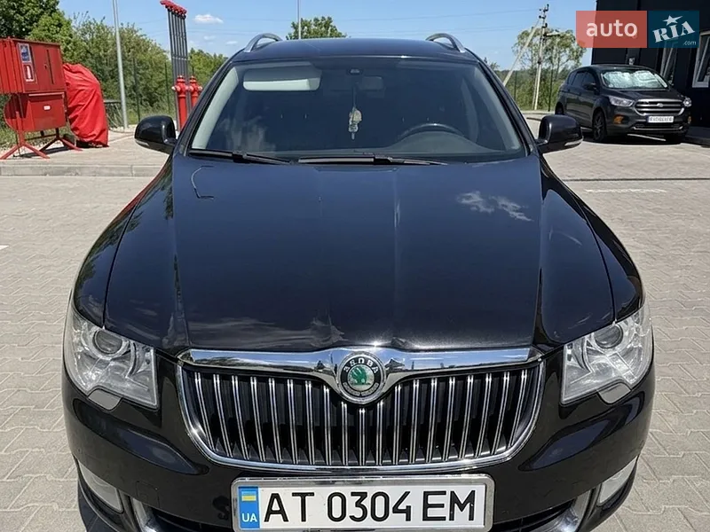 Skoda Superb 2012