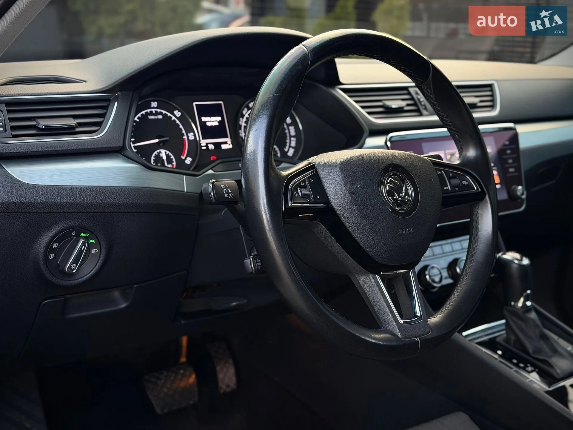 2019 Skoda Superb - мініатюра 44