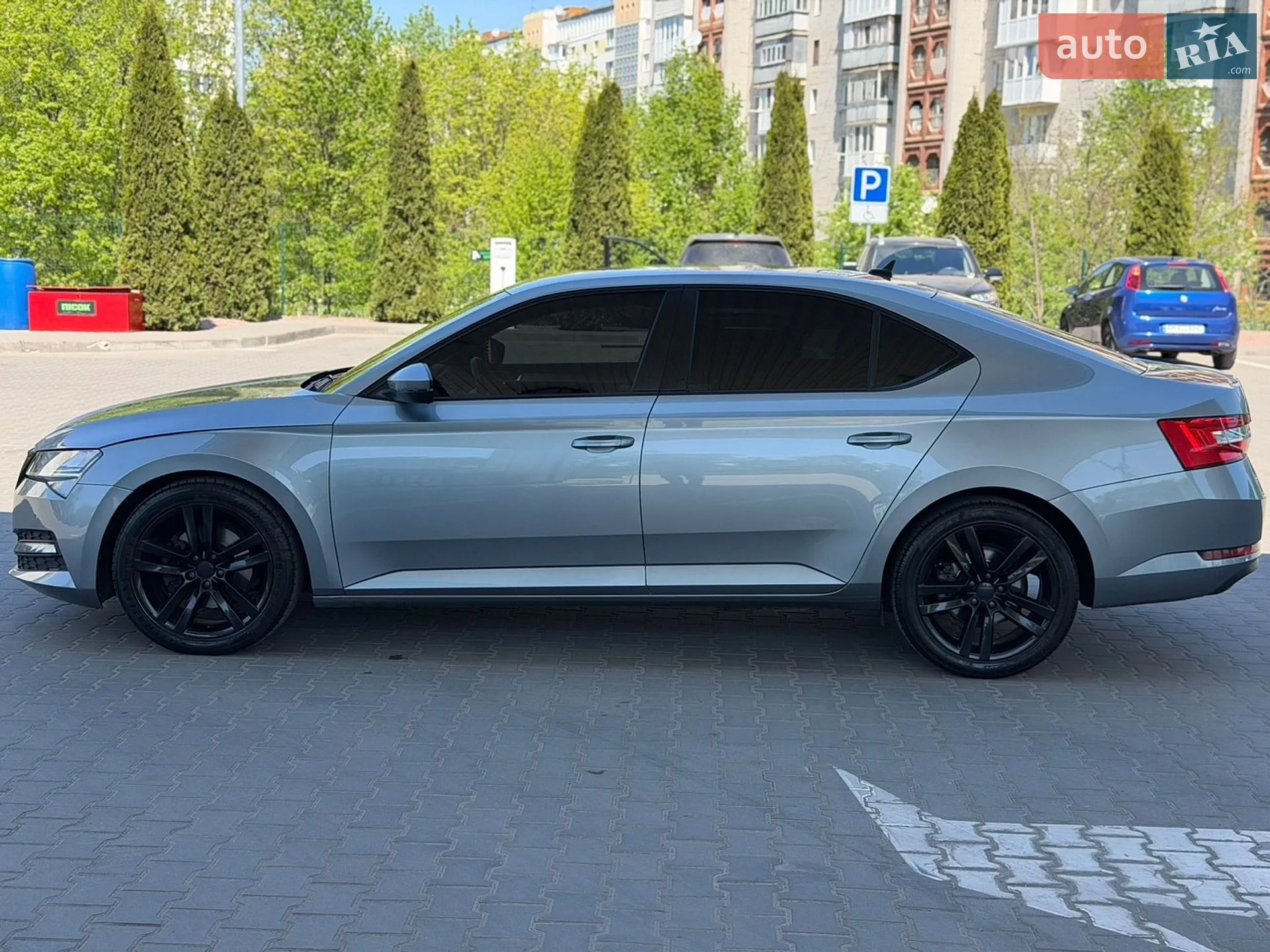 2019 Skoda Superb - мініатюра 7