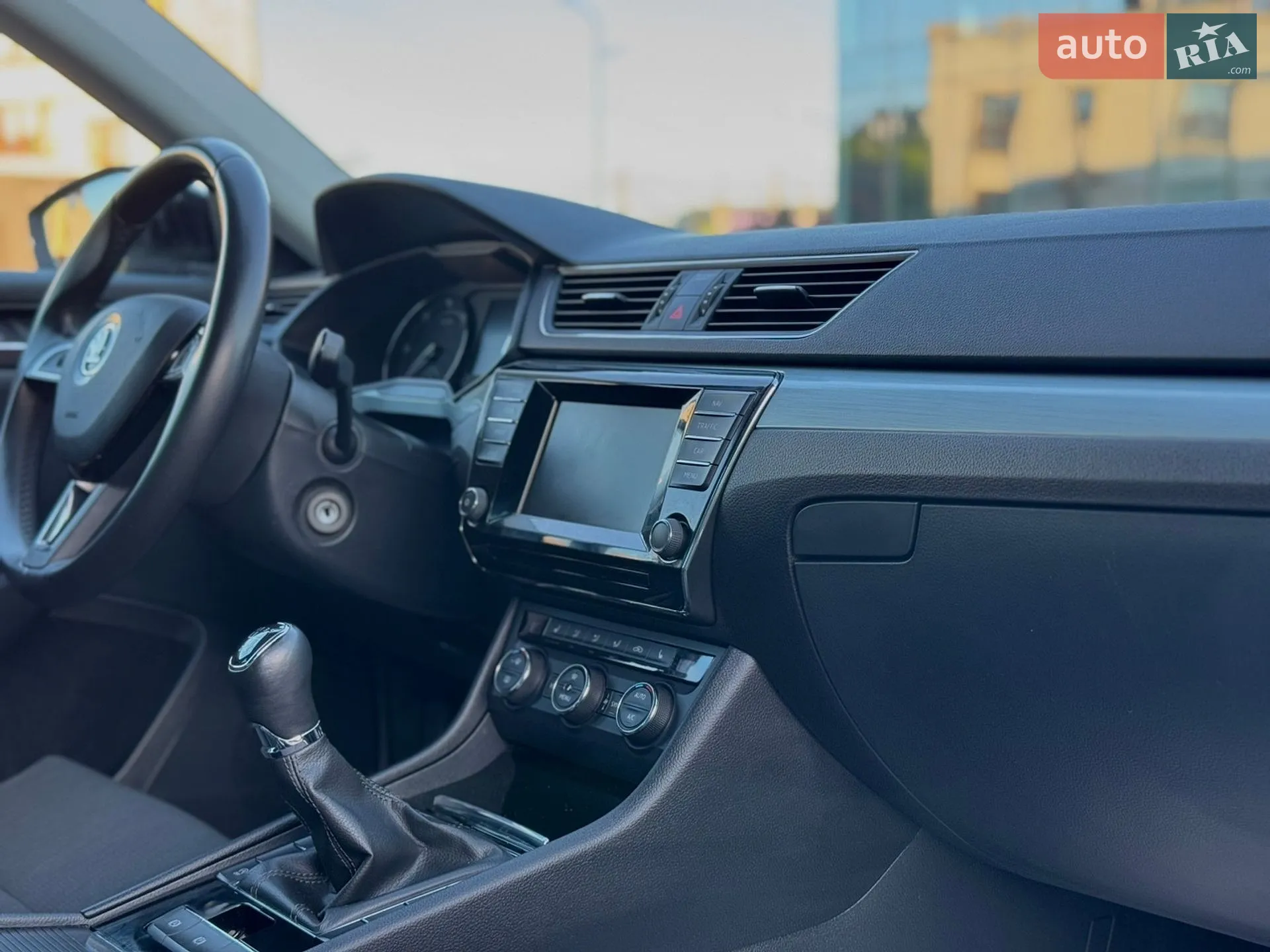 2016 Skoda Superb - мініатюра 42