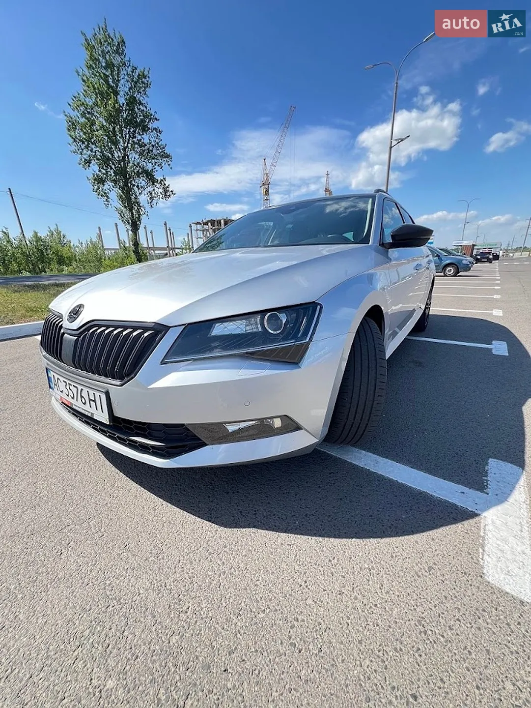 2016 Skoda Superb - мініатюра 12