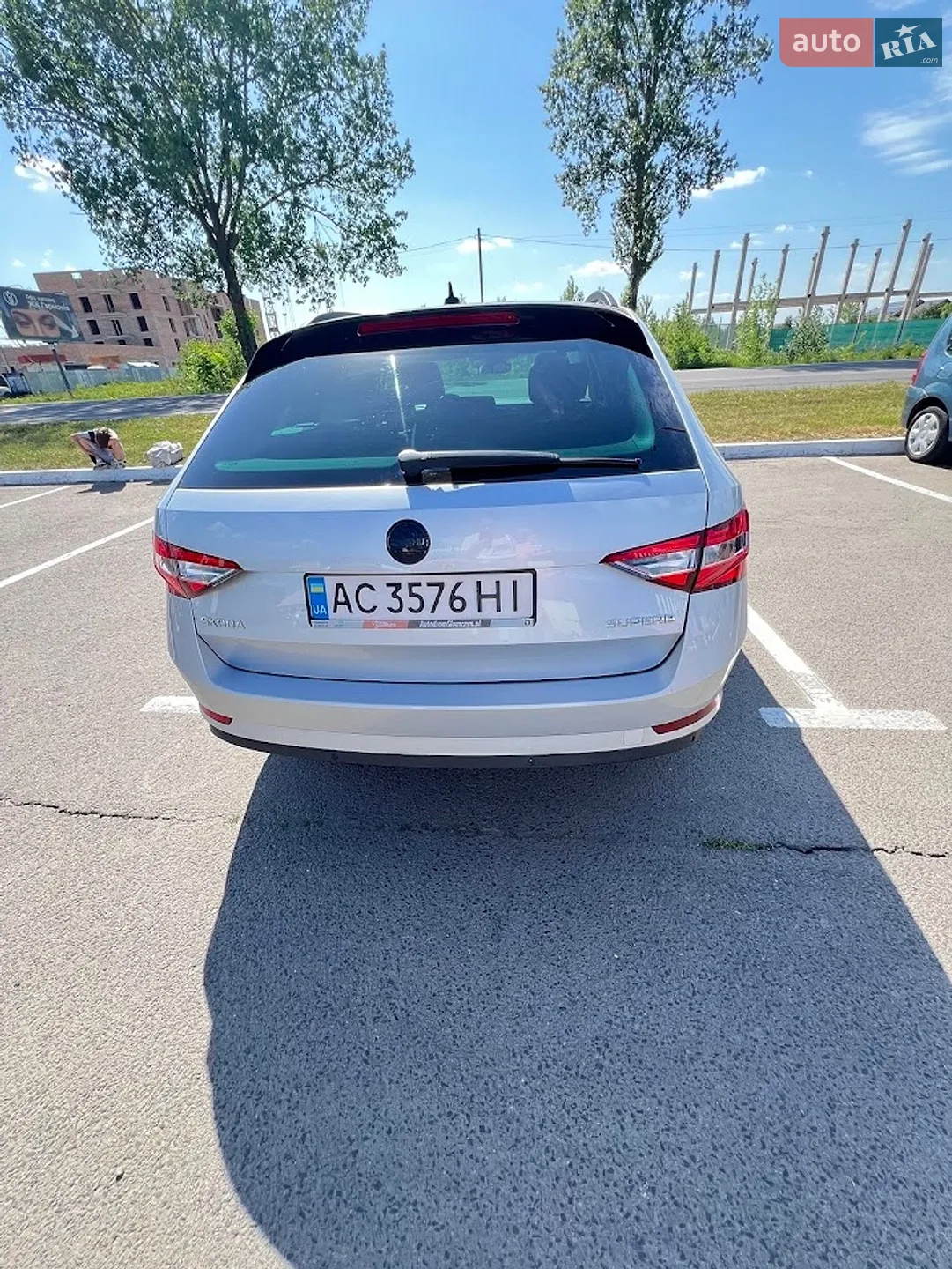 2016 Skoda Superb - мініатюра 8