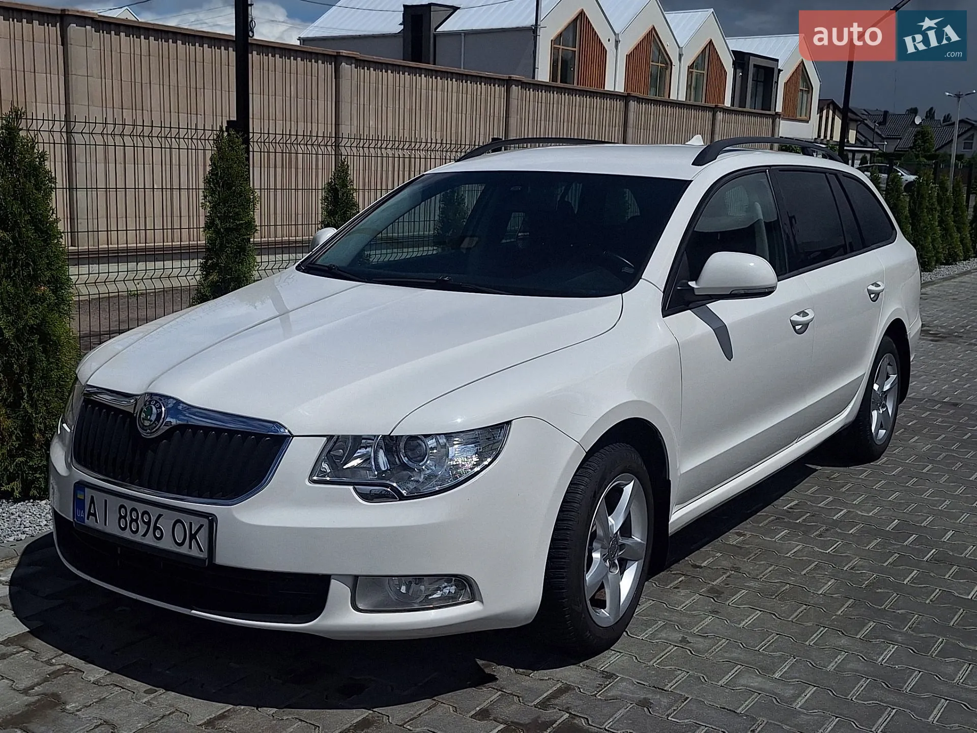 2011 Skoda Superb - мініатюра 11