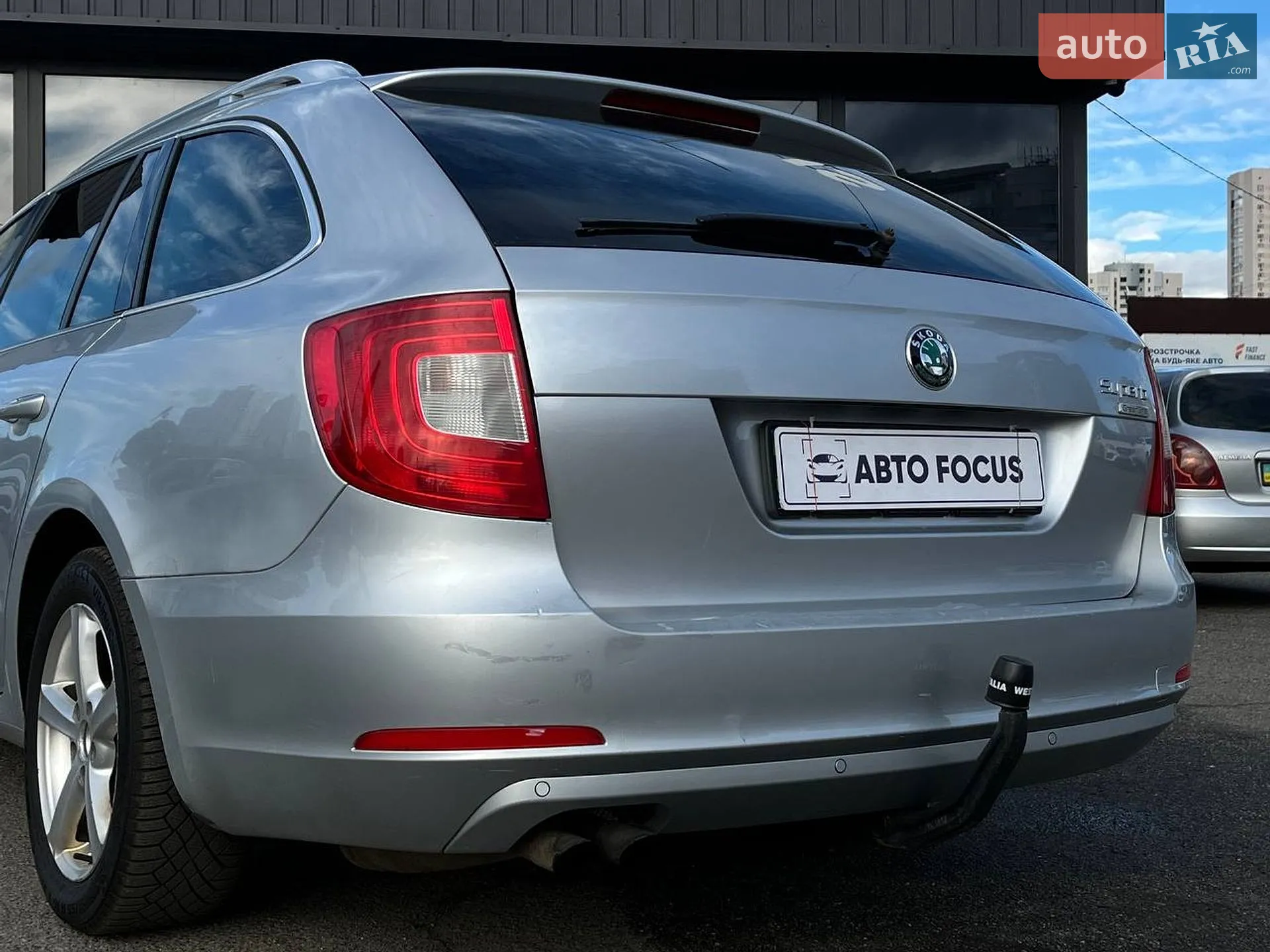 2011 Skoda Superb - мініатюра 8
