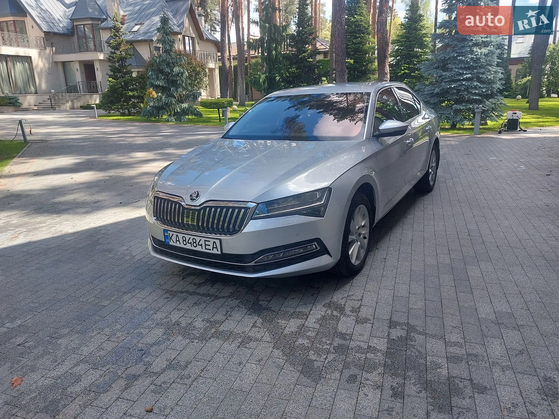 2019 Skoda Superb - мініатюра 2