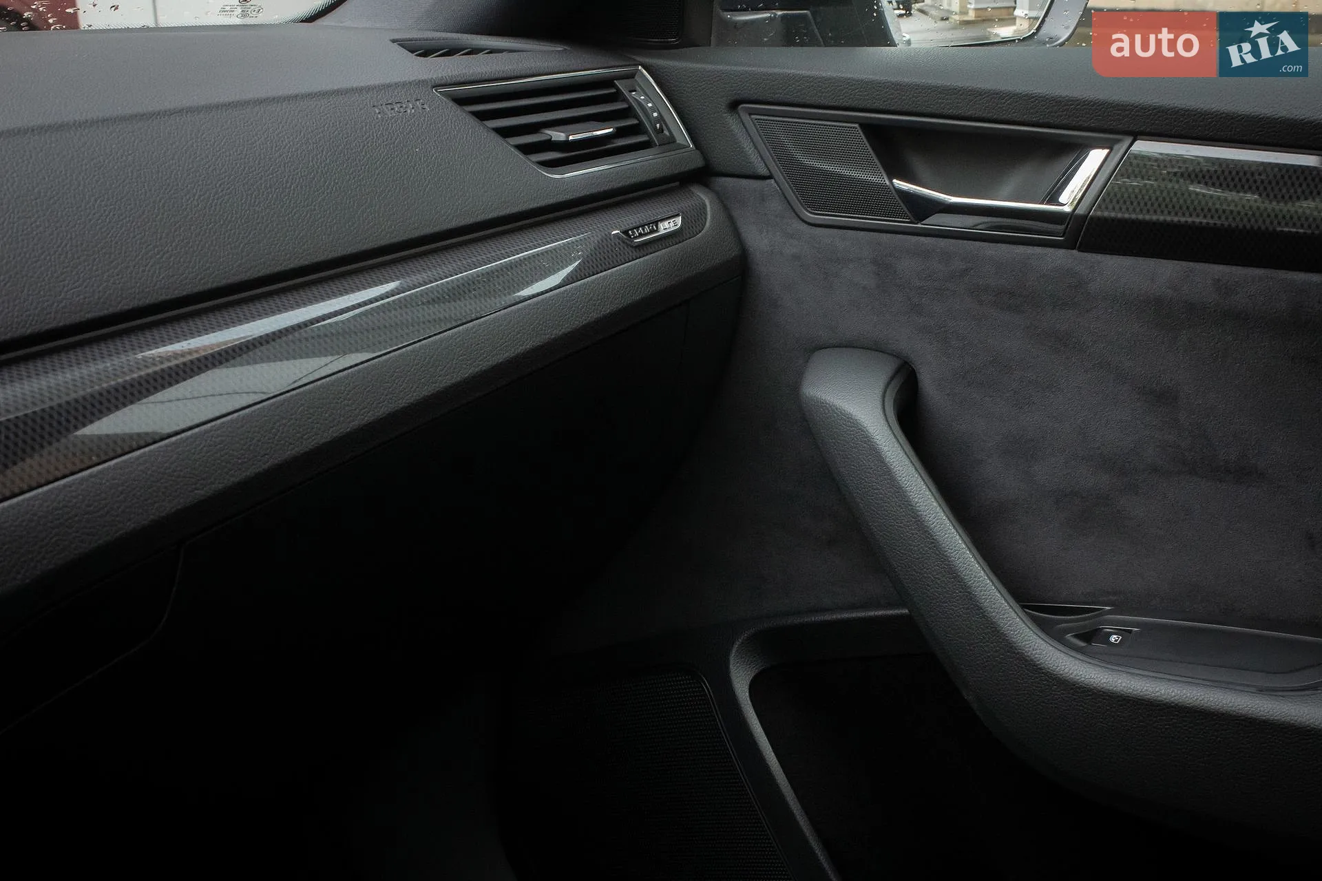 2017 Skoda Superb - мініатюра 35
