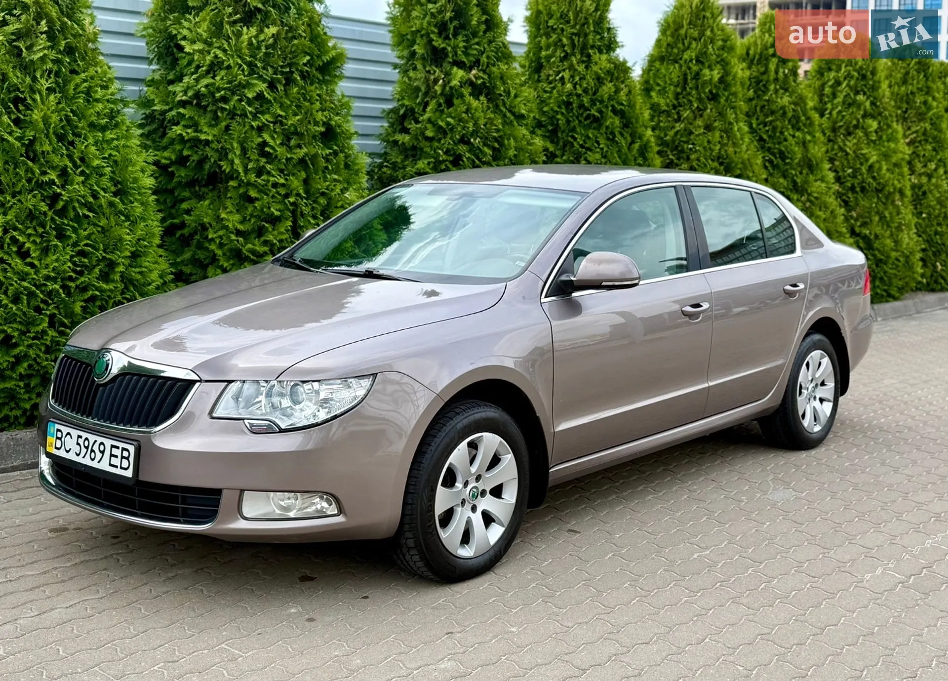 2012 Skoda Superb - мініатюра 15