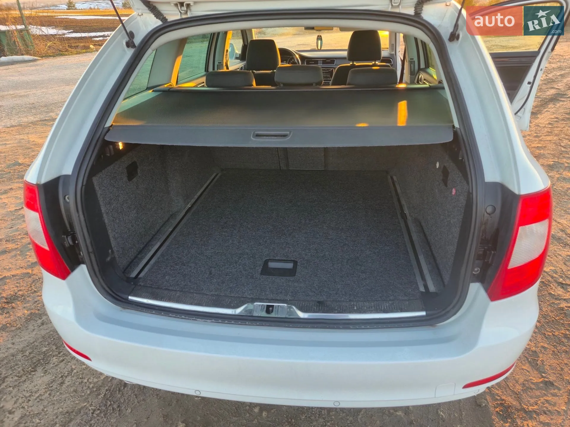 2012 Skoda Superb - мініатюра 40
