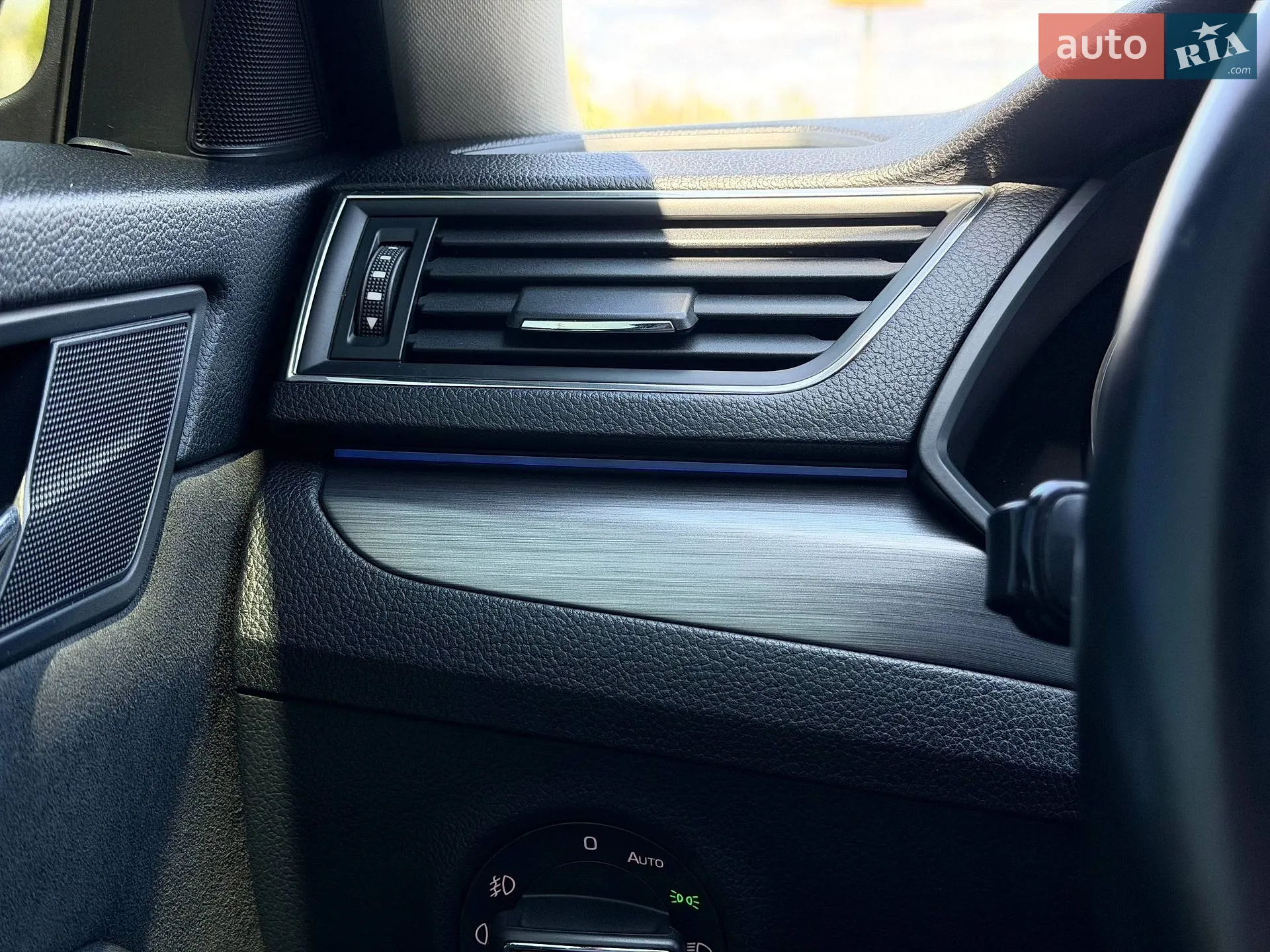 2017 Skoda Superb - мініатюра 39