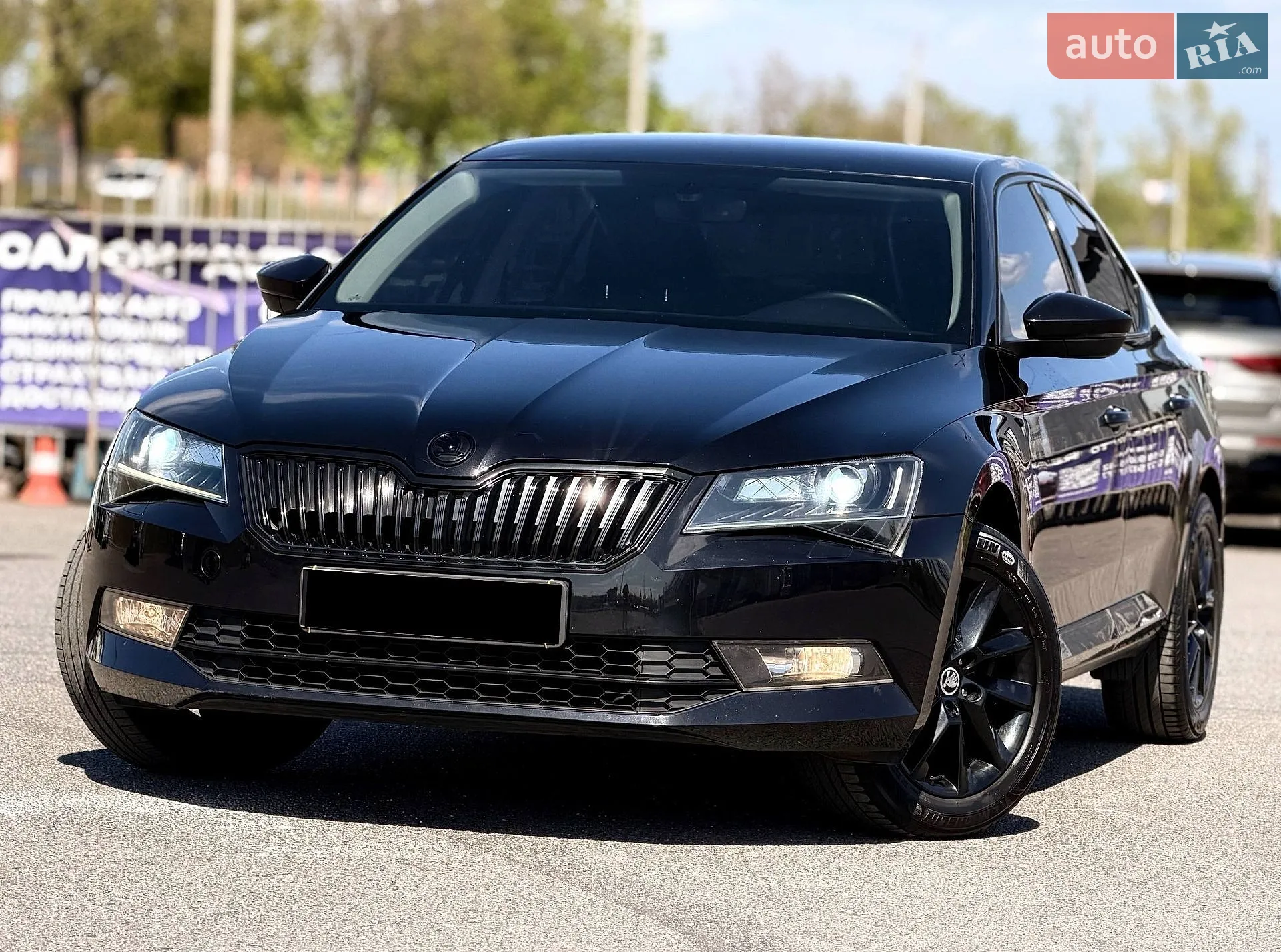 2017 Skoda Superb - фото 1