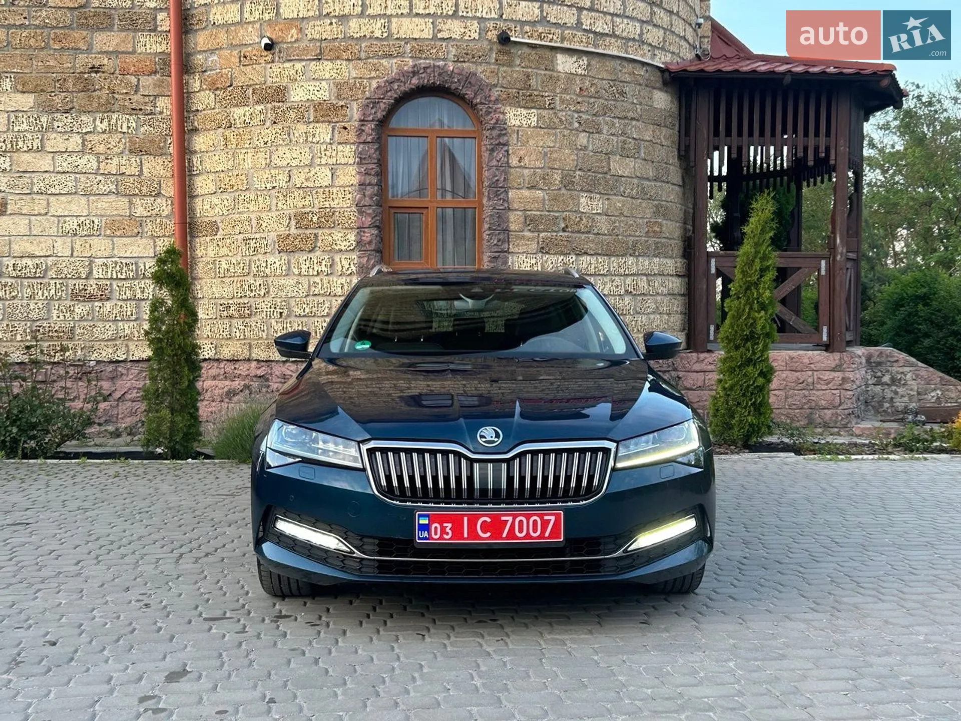 2020 Skoda Superb - мініатюра 3