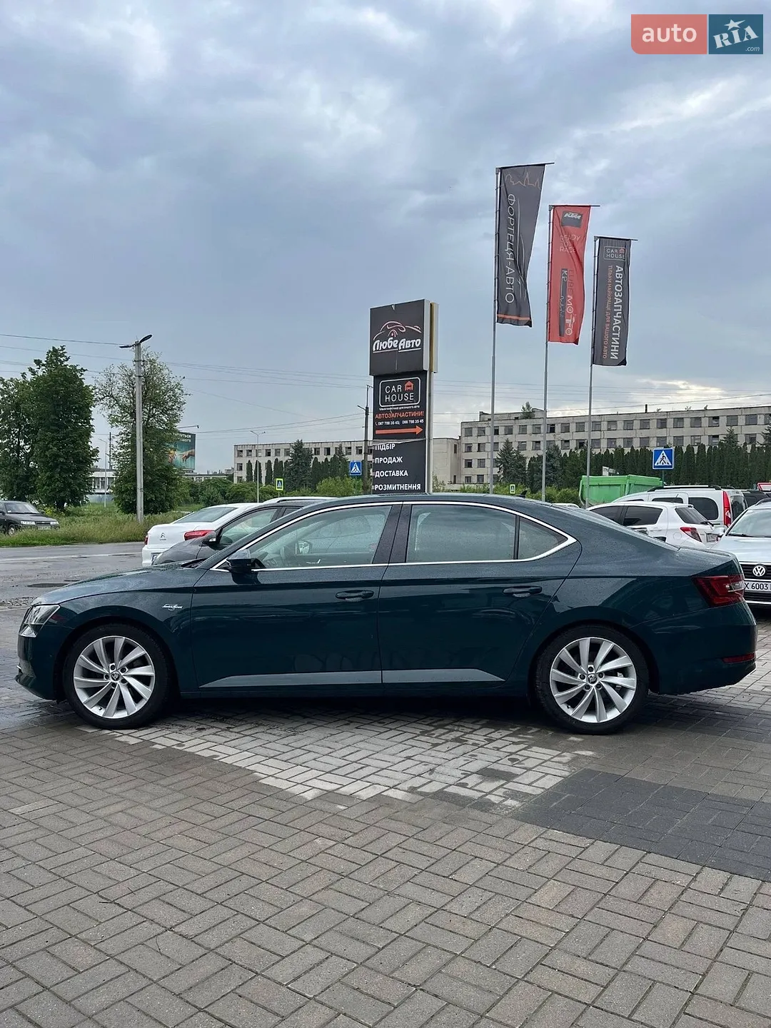 2017 Skoda Superb - мініатюра 7