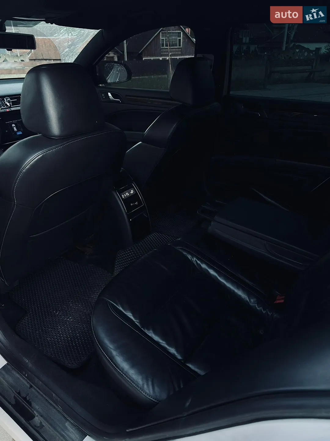 2011 Skoda Superb - мініатюра 15
