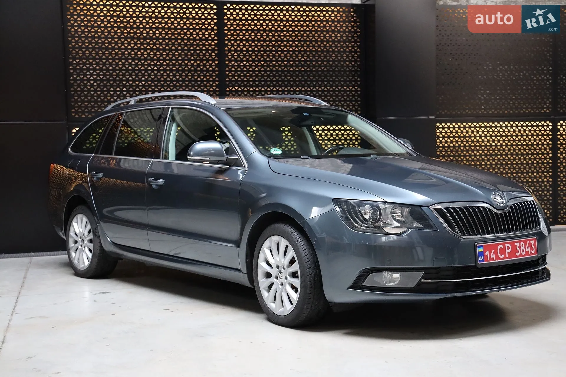 2015 Skoda Superb - мініатюра 2