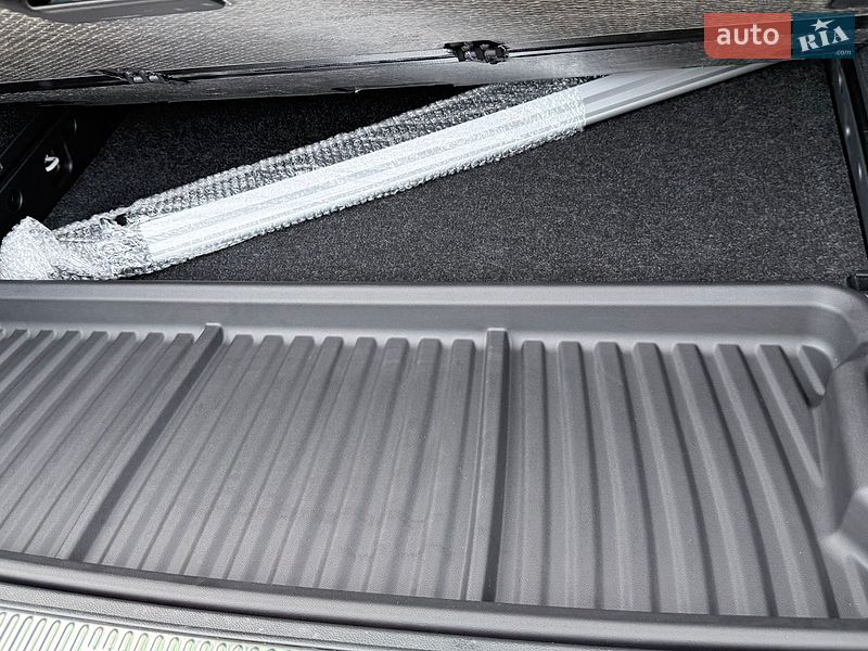 Универсал Skoda Superb 2022 в Луцке