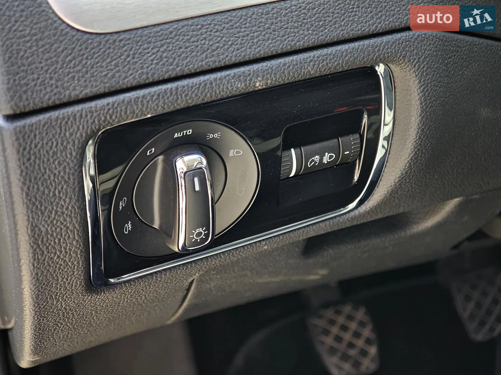 2013 Skoda Superb - мініатюра 24