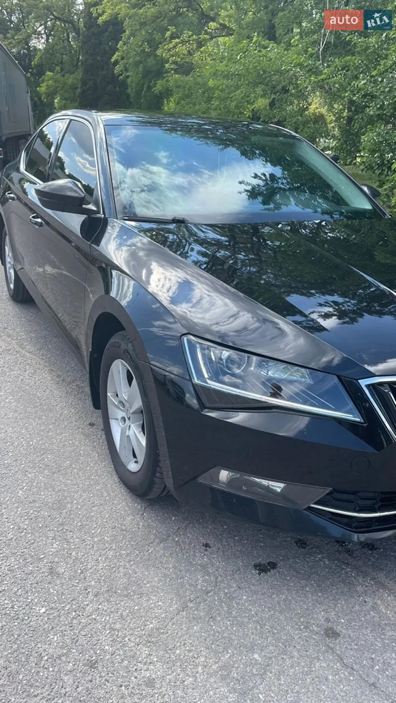 2017 Skoda Superb - мініатюра 27