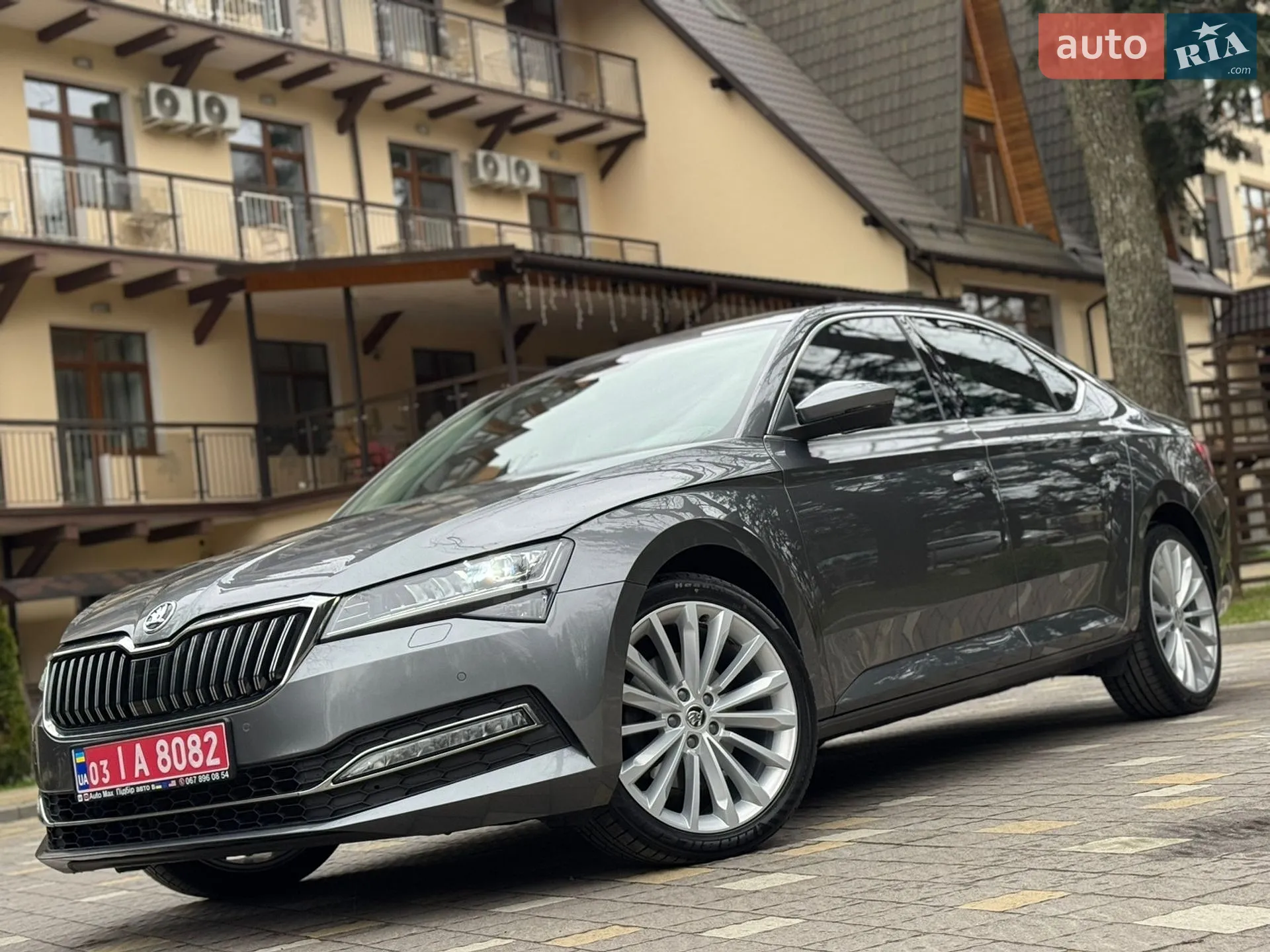 2023 Skoda Superb - мініатюра 8