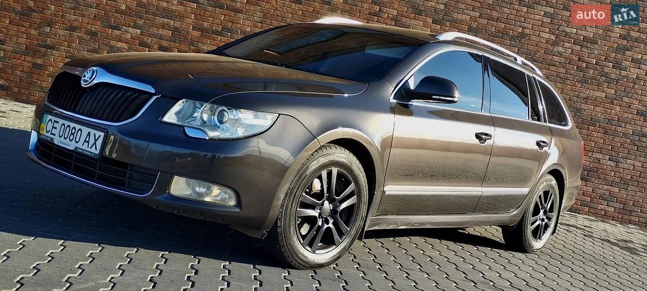 2011 Skoda Superb - мініатюра 16