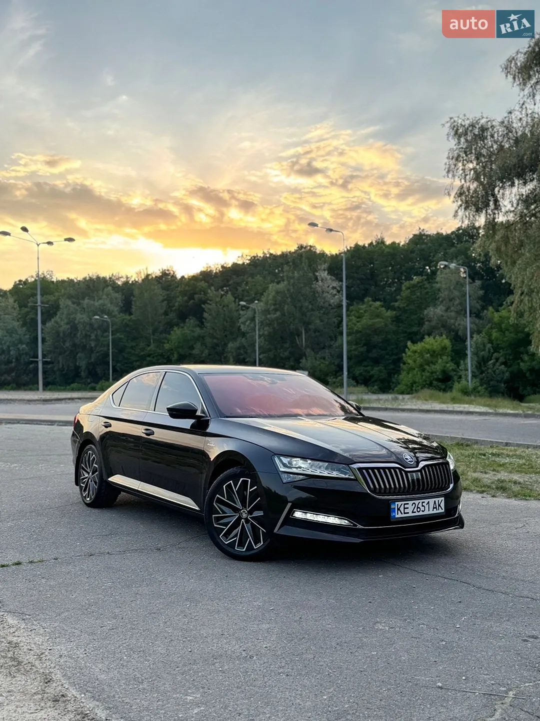 2019 Skoda Superb - мініатюра 2