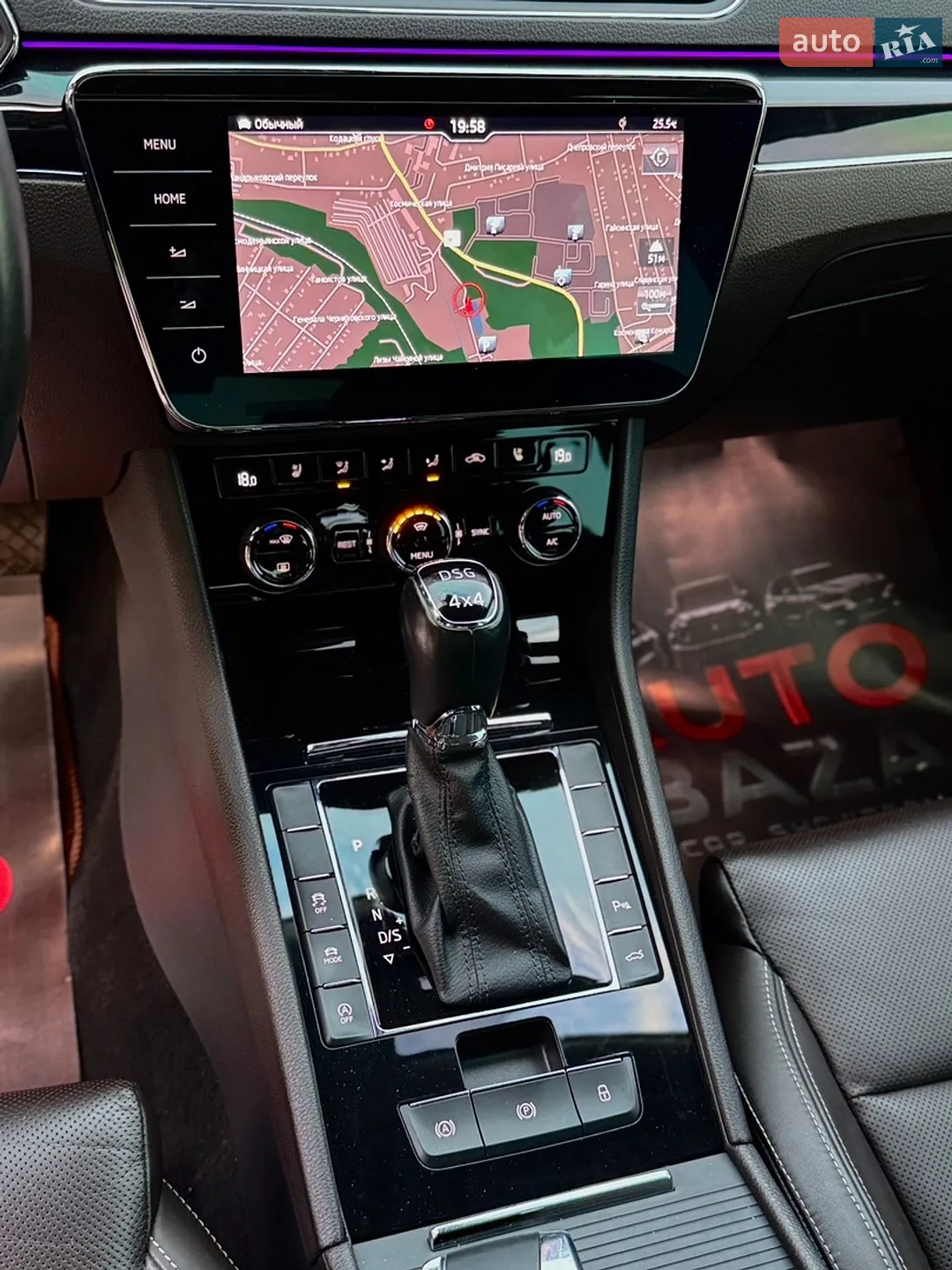 2019 Skoda Superb - мініатюра 43