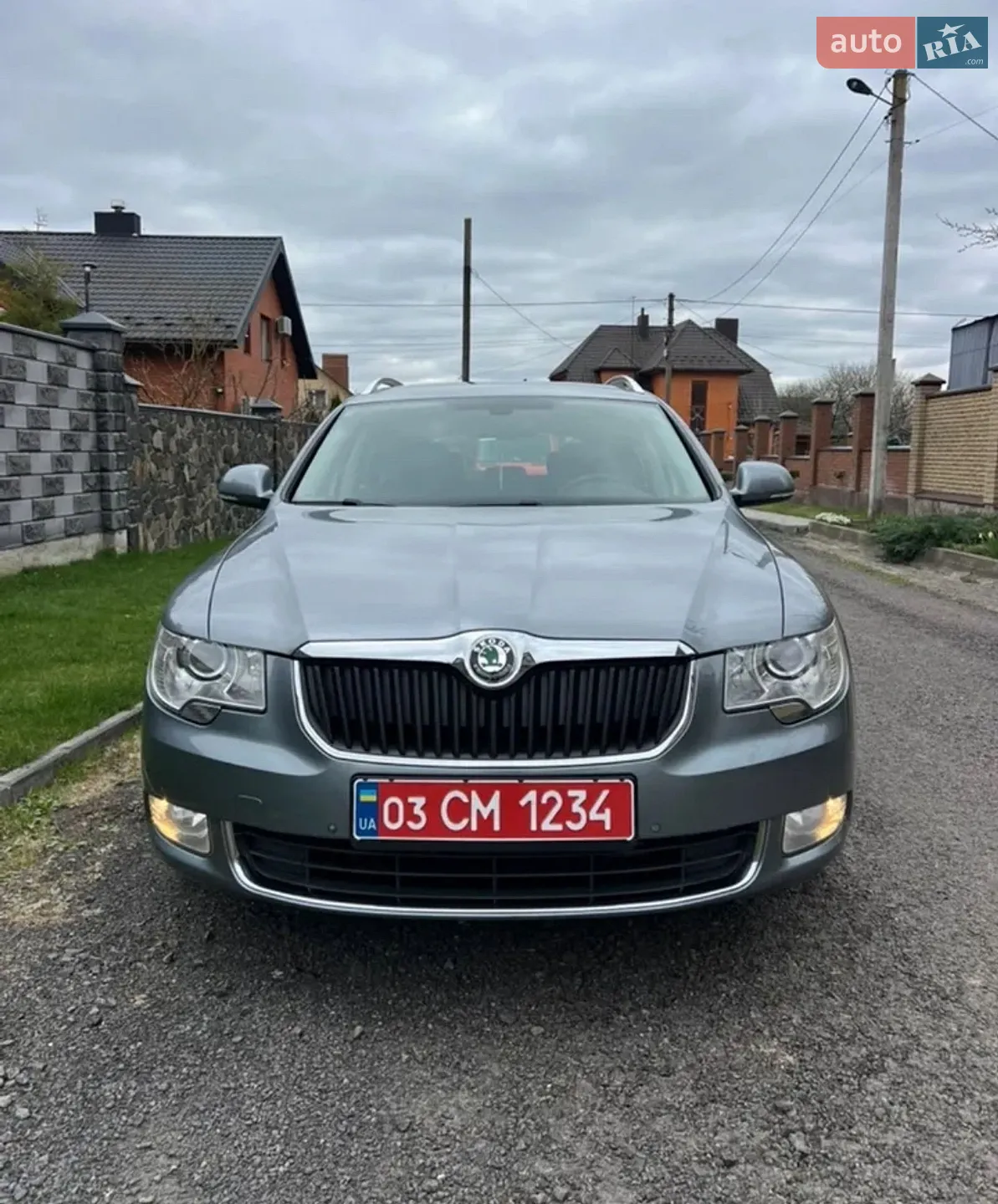 2010 Skoda Superb - мініатюра 3