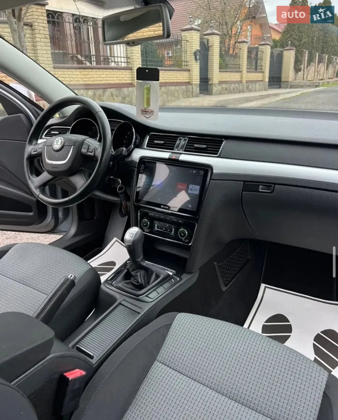 2010 Skoda Superb - мініатюра 22
