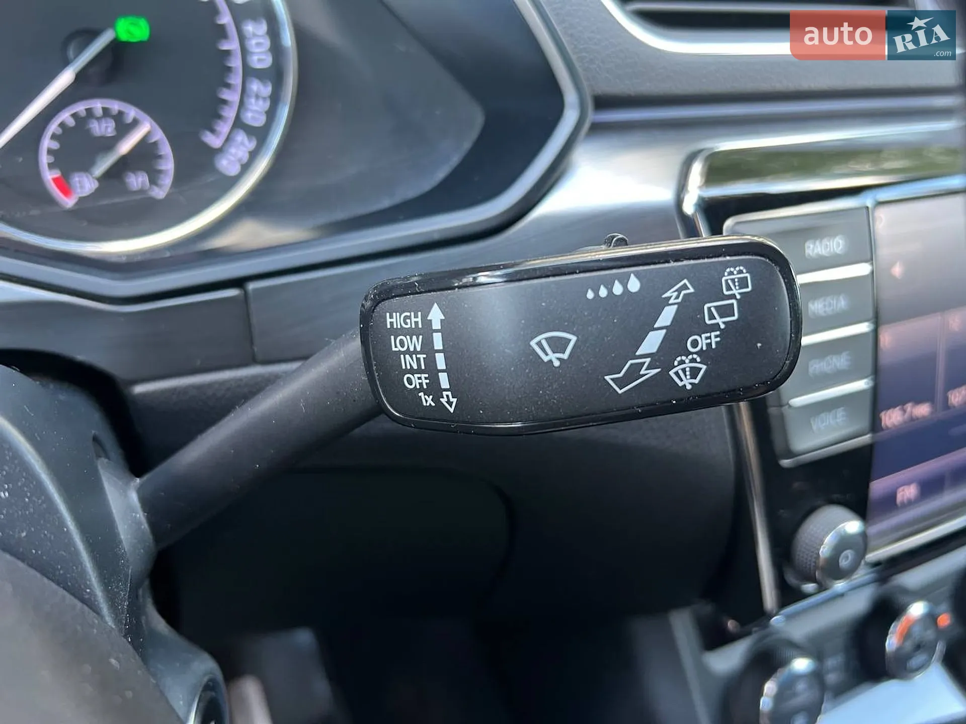 2016 Skoda Superb - мініатюра 25