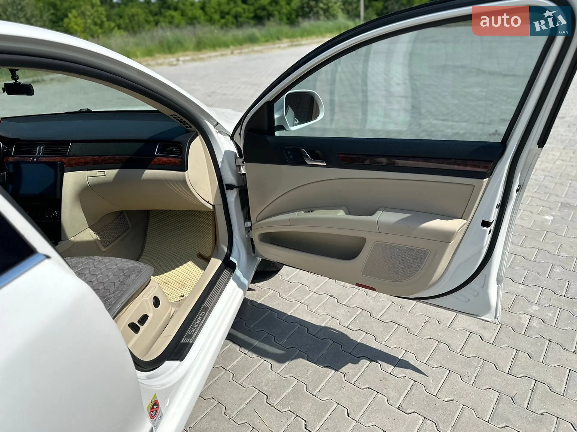 Skoda Superb 2010 VIN TMBCF73T9A9031691 фото оголошення 24 з 26