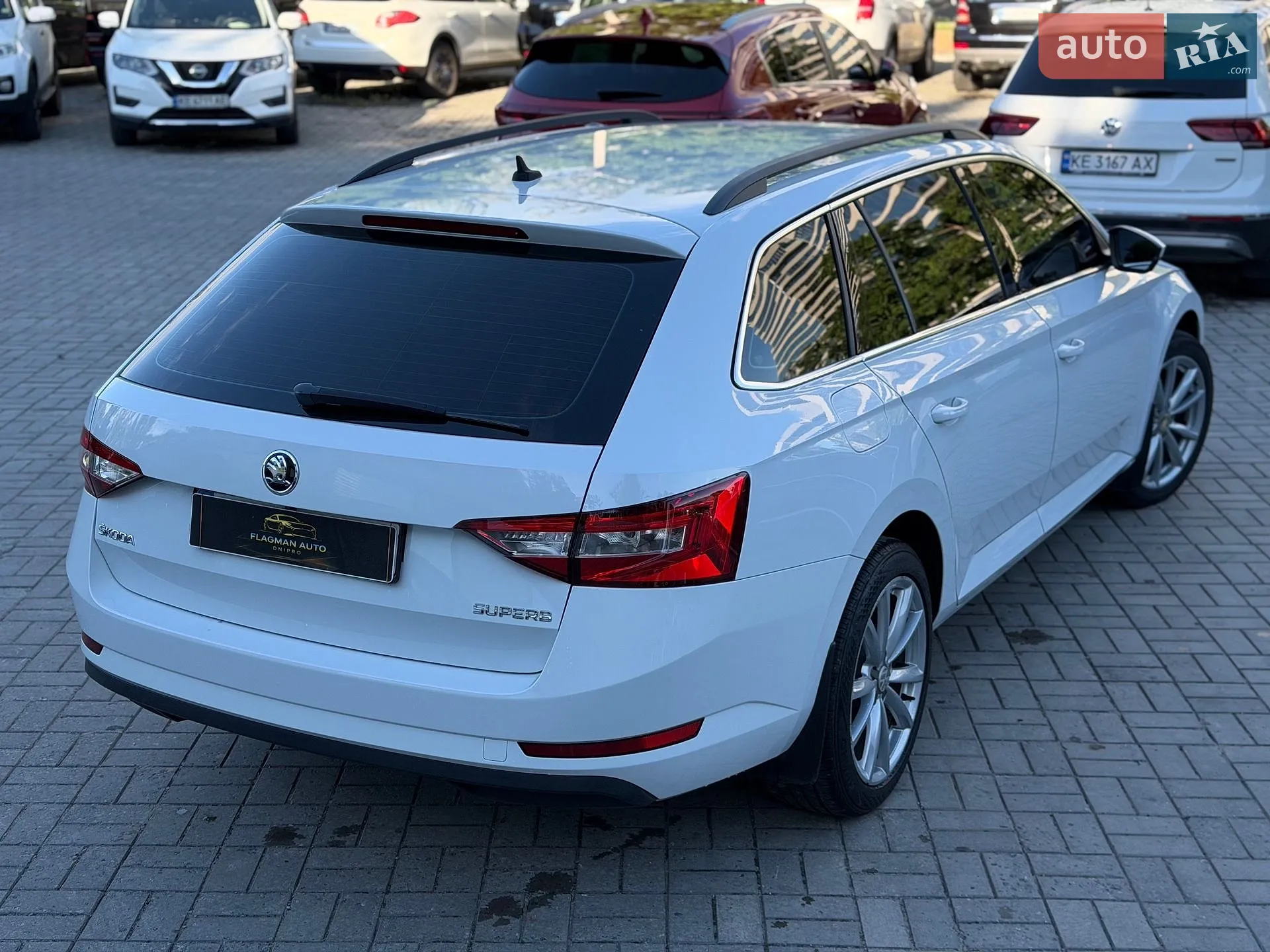 2016 Skoda Superb - мініатюра 11