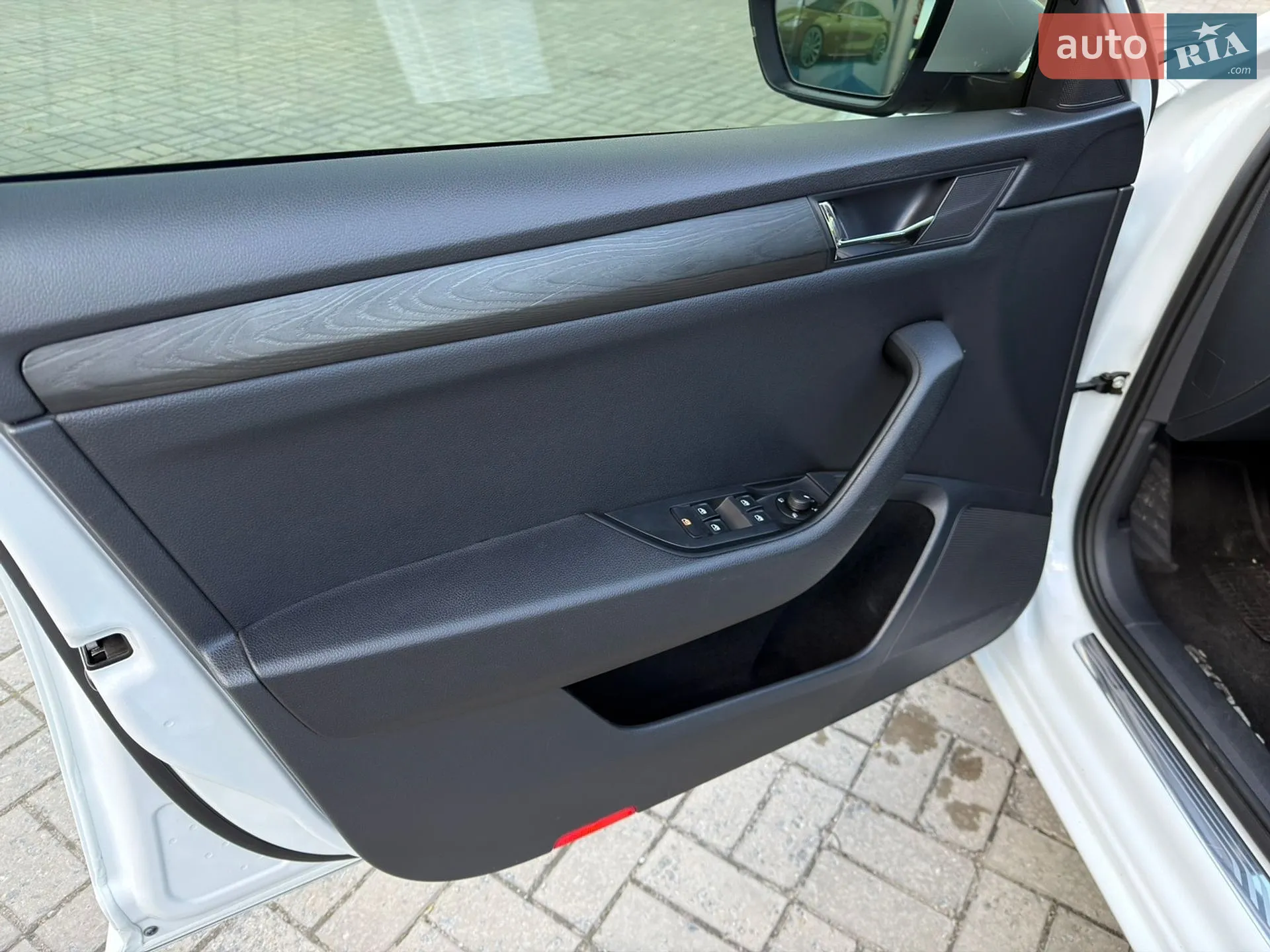 2016 Skoda Superb - мініатюра 32