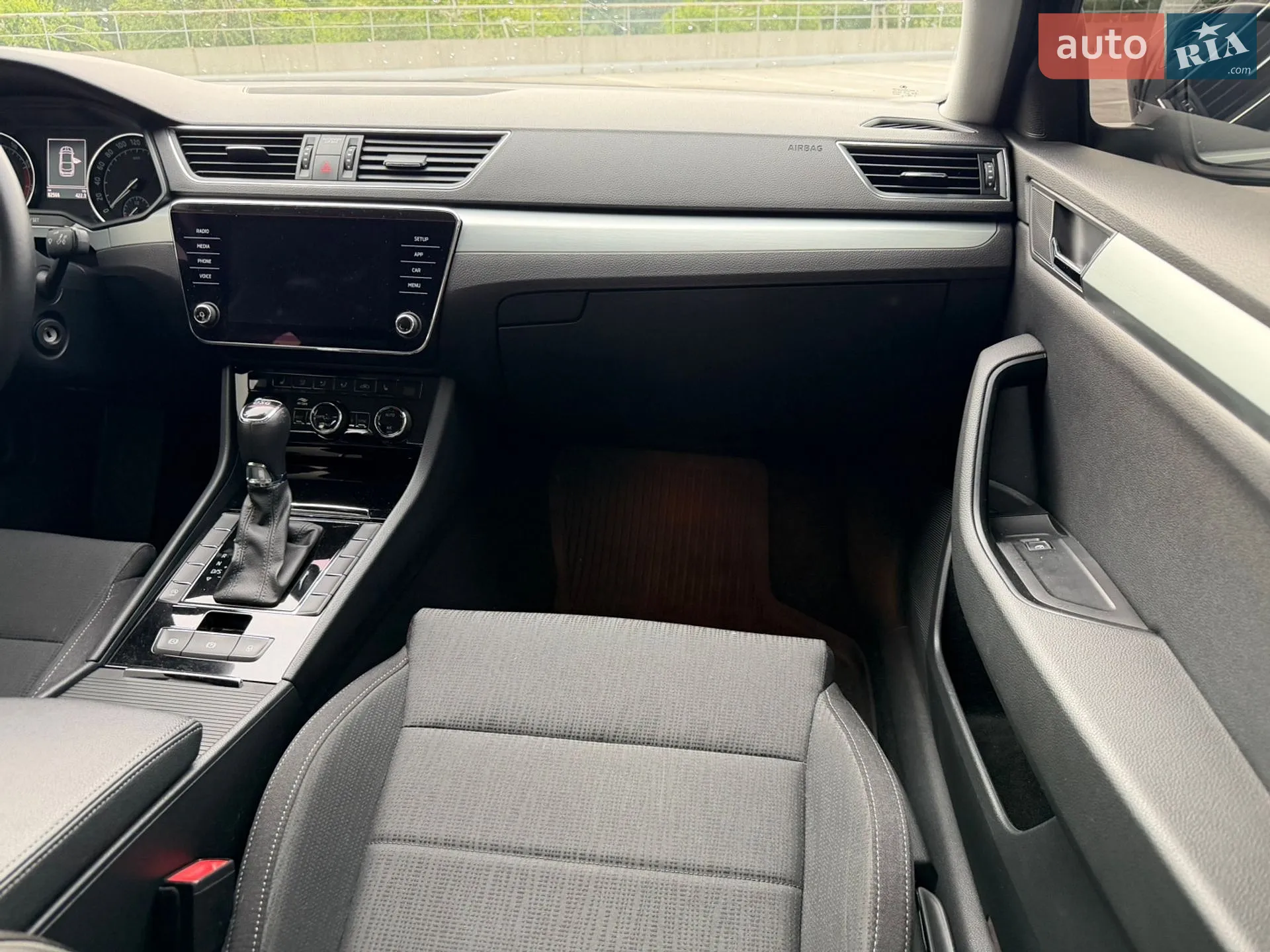 2018 Skoda Superb - мініатюра 34