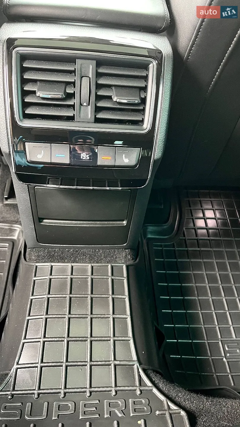 2022 Skoda Superb - мініатюра 32