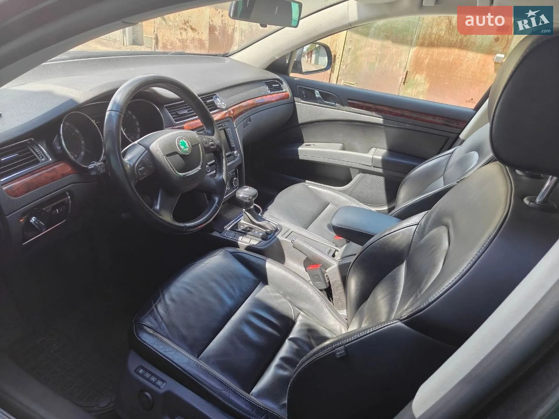 2010 Skoda Superb - мініатюра 8