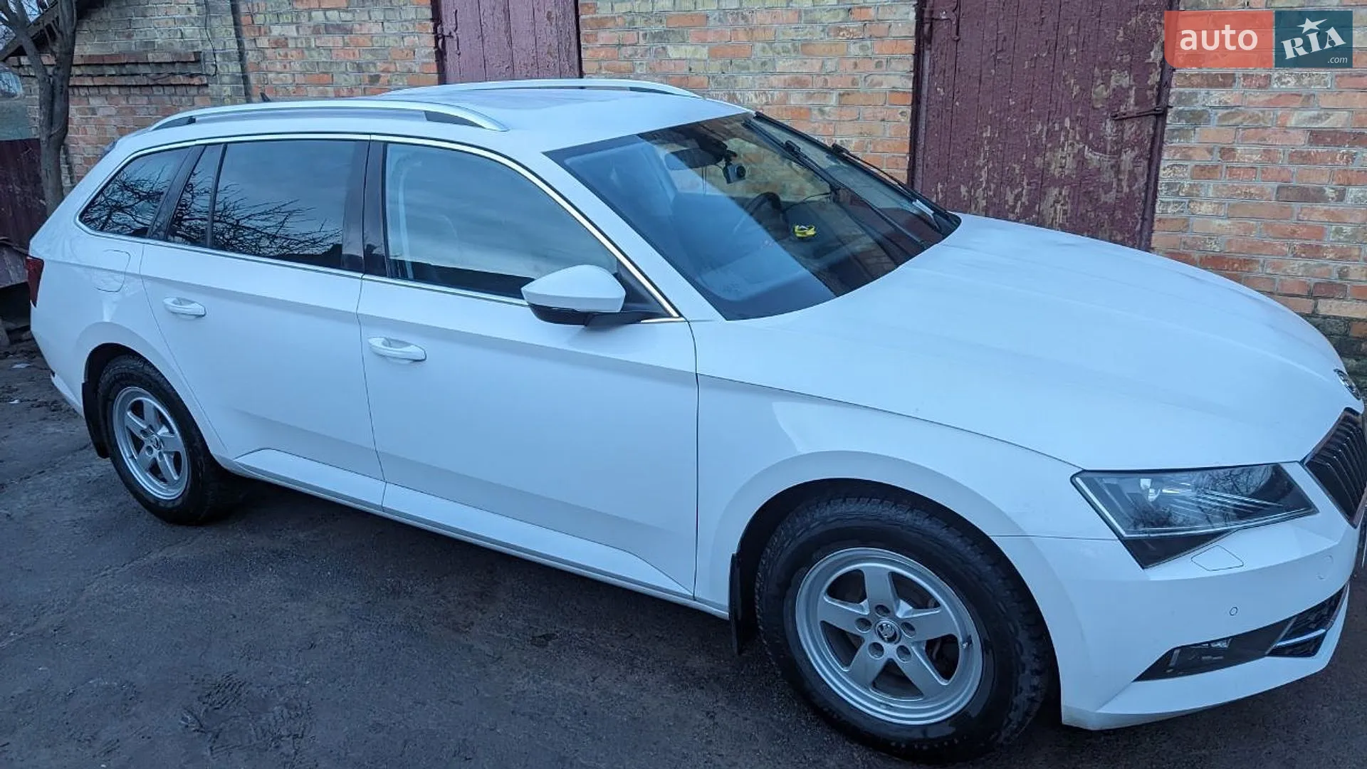 2017 Skoda Superb - мініатюра 6