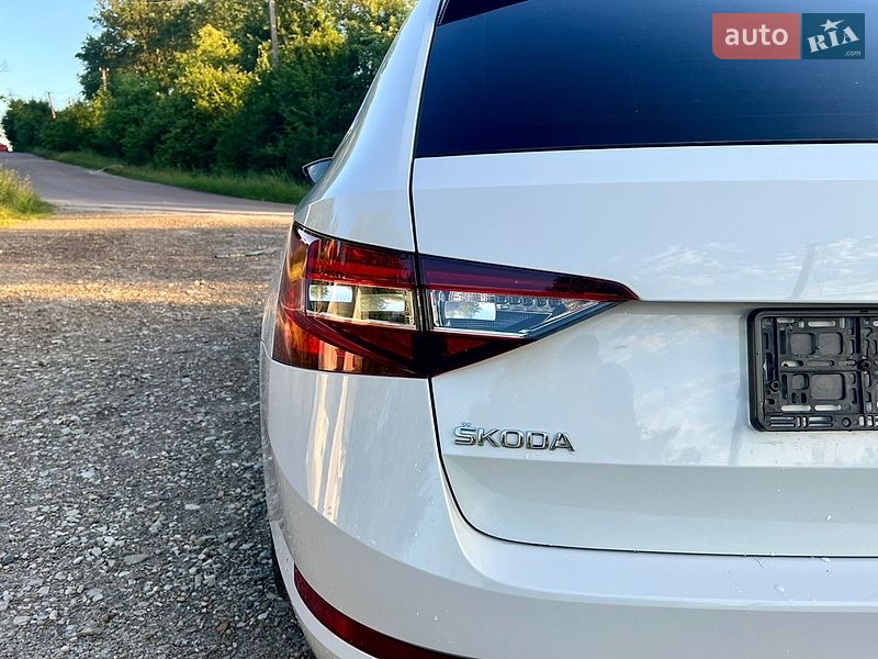 Универсал Skoda Superb 2016 в Дрогобыче