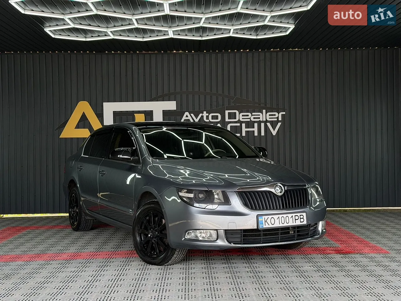 2011 Skoda Superb - мініатюра 24