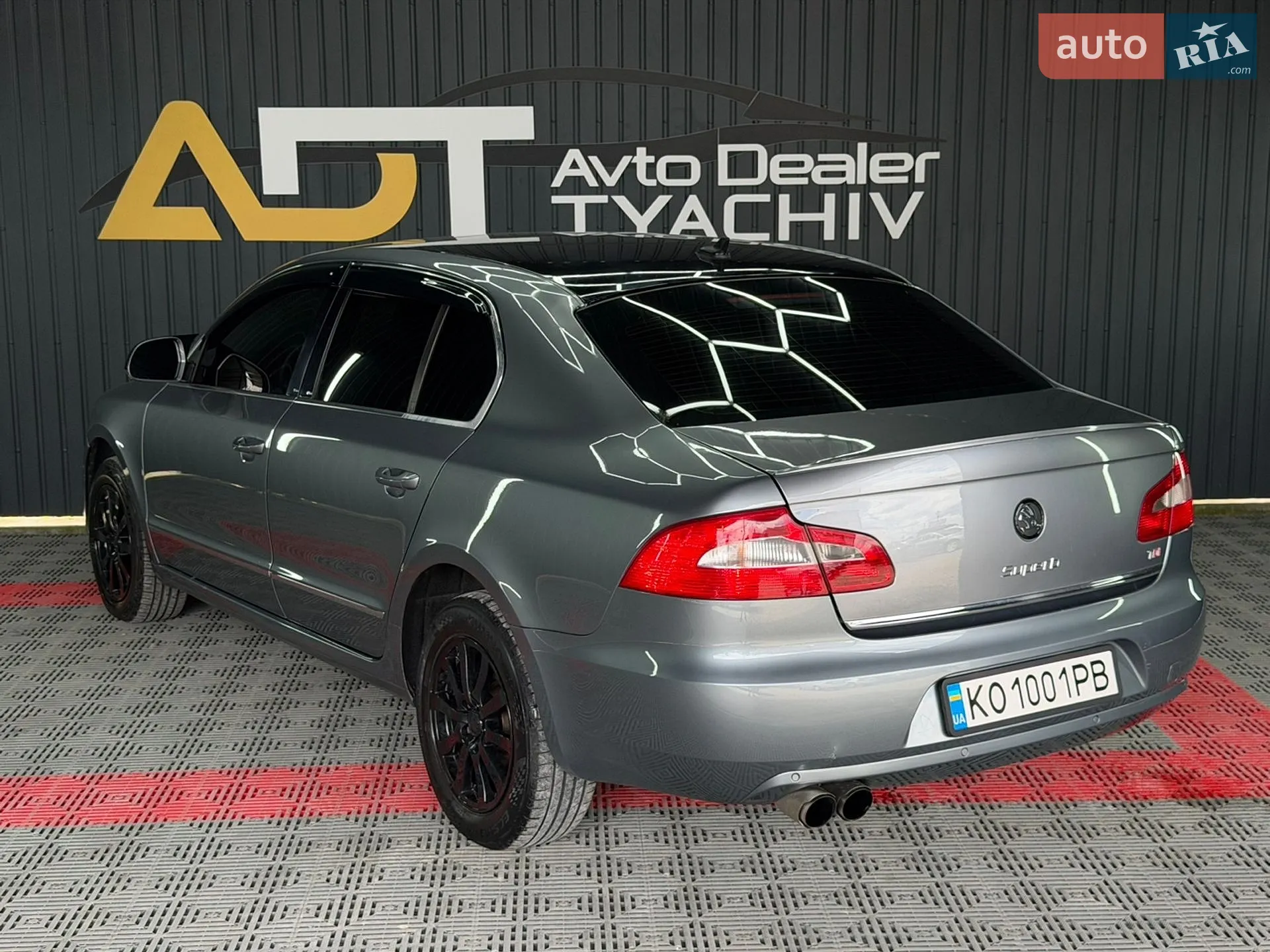 2010 Skoda Superb - мініатюра 25