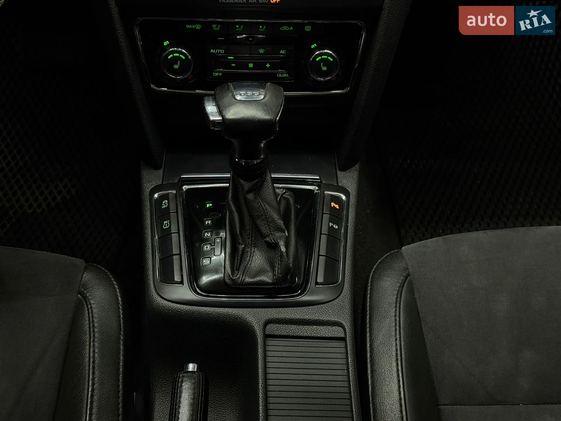 2010 Skoda Superb - мініатюра 29