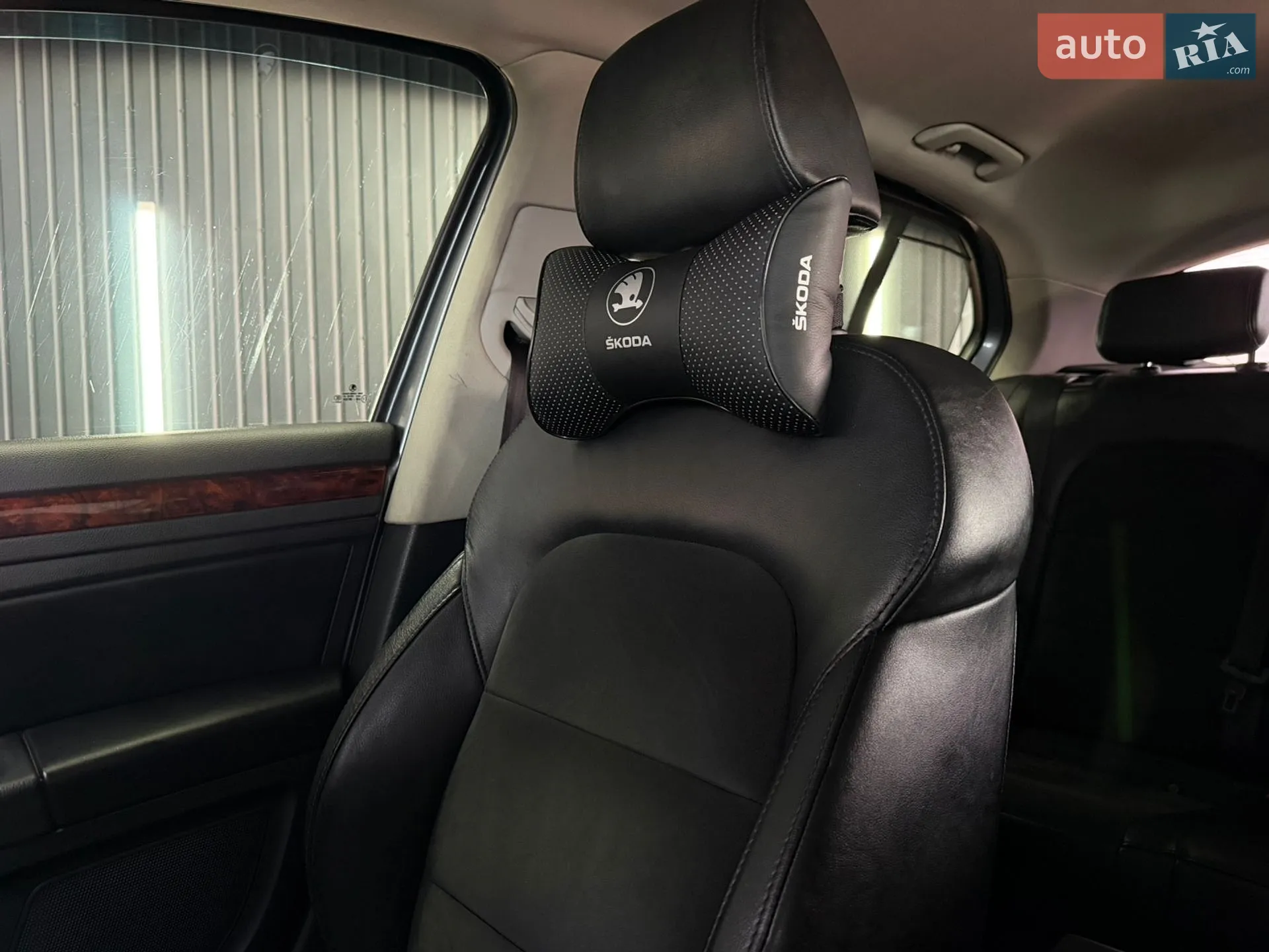 2010 Skoda Superb - мініатюра 39
